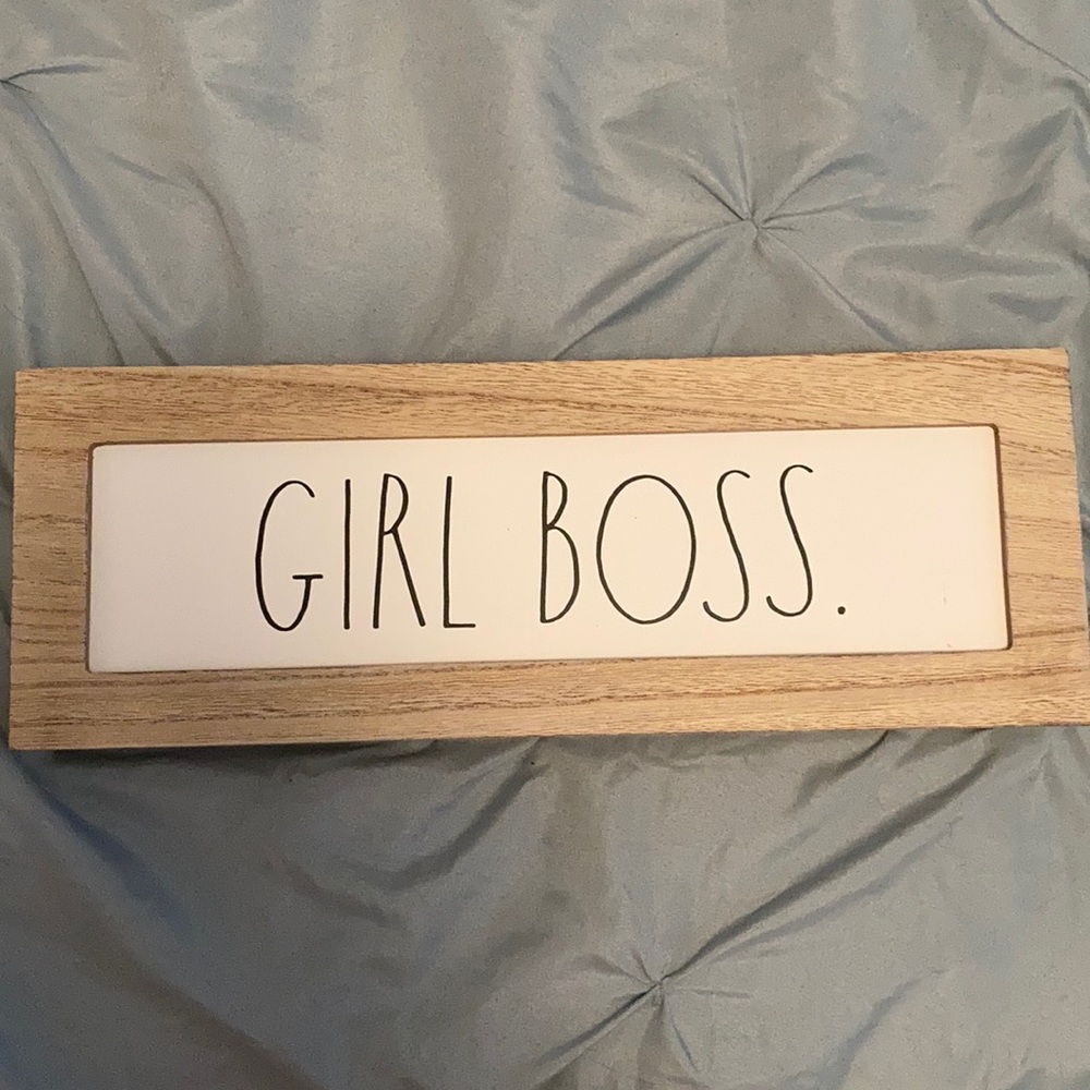 Rae Dunn “GIRL BOSS” sign